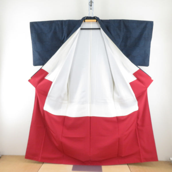 紬 着物 大島紬 証紙付き 亀甲模様 黒色x紺色 袷 広衿 正絹