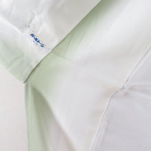 Load image into Gallery viewer, 付下げ グレーx多色 箔入り 小花蘭模様 刺繍入り 袷 広衿 正絹 仕立て上がり着物 身丈159cm