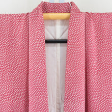 Load image into Gallery viewer, 小紋 赤ピンク色x白色 小花模様 正絹 バチ衿 仕立て上がり着物 身丈147cm