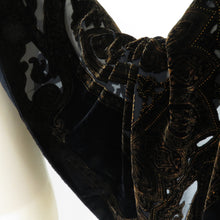 画像をギャラリービューアに読み込む, ショール ベルベットショール 更紗模様 黒x茶色 組成ベースシルク100%  長さ174cm