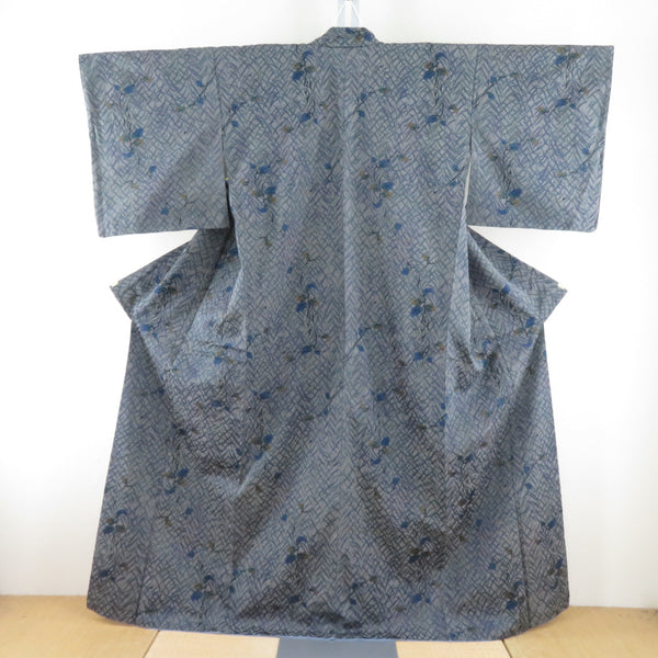 紬 着物 茶屋辻紬 作家物 伊織 グレーブルー 植物模様 袷 広衿 正絹 カジュアル 仕立て上がり 身丈161cm 【キモノオフ野々市若松店】 ki6517AB-1_grande.jpg?v=1741222744