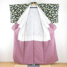 Load image into Gallery viewer, 小紋 黄緑x黒x白 花模様 正絹 広衿 仕立て上がり着物 身丈155cm