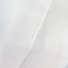 Load image into Gallery viewer, 紬 着物 大島紬 華文模様 黒色x薄紫色x灰色 袷 広衿 正絹 裄長め 仕立て上がり着物 身丈159cm