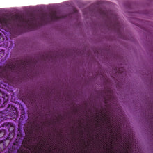 Load image into Gallery viewer, ショール 3点セット レーヨン ベルベットショール 黒x赤ピンクx紫色