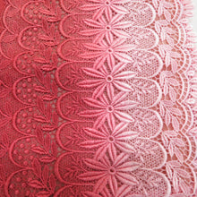 画像をギャラリービューアに読み込む, ショール 3点セット 表絹 レース部分レーヨン  黒xピンクxえんじ色