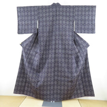 Load image into Gallery viewer, 紬 着物 紫色x白色 幾何学模様 袷 バチ衿 正絹 仕立て上がり着物 身丈156cm