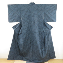 Load image into Gallery viewer, 紬 着物 大島紬 幾何学模様 紺色x青色 袷 広衿 正絹 仕立て上がり着物 身丈158cm