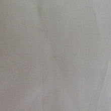 Load image into Gallery viewer, 紬 着物 ベージュx薄オレンジ色 蝶々模様 袷 広衿 正絹 仕立て上がり着物 身丈153cm