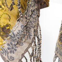 画像をギャラリービューアに読み込む, ショール 草花模様 茶色x辛子色x赤色 ポリエステル アクリル