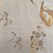 画像をギャラリービューアに読み込む, 丸帯 アンティーク 絹 風景に文箱文様 金糸 薄茶色x茶色xゴールド 全通 仕立上がり レトロ 明治・大正ロマン 昔着物用帯 長さ395cm