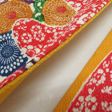 画像をギャラリービューアに読み込む, 名古屋帯 正絹 黄色x多色 型染め 霞に唐草花模様 お太鼓柄 カジュアル 仕立て上がり 着物帯 長さ365cm