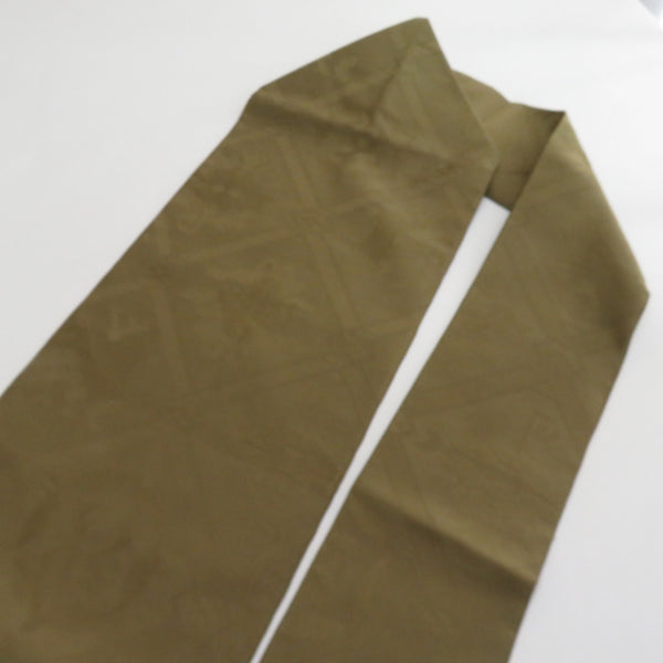 名古屋帯 絹 八寸 有栖川模様 オリーブグリーン 全通柄 カジュアル