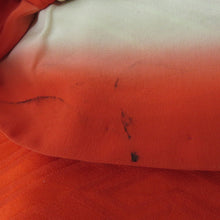 Load image into Gallery viewer, 振袖 朱色x白色 金糸 刺繍入り 波に丸に花紋様 正絹 成人式 仕立て上がり 身丈161cm