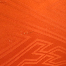 Load image into Gallery viewer, 振袖 朱色x白色 金糸 刺繍入り 波に丸に花紋様 正絹 成人式 仕立て上がり 身丈161cm