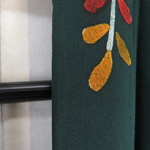 Load image into Gallery viewer, Small pattern, flower pattern, green color x multicolor, slit collar, silk, ready-made kimono, length 161cm