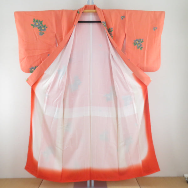 子供着物 オレンジ色ｘ緑色 バチ衿 花模様 女児用 絹 身丈151cm 【キモノオフ野々市若松店】 子供着物 オレンジ色x緑色 バチ衿 花模様 女児用 絹【中古