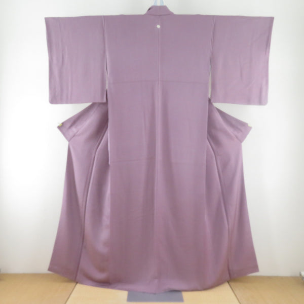 色無地 袷 黄金繭糸 薄紫色ｘ金色 唐草模様 一つ紋 蔦紋 正絹 広衿 仕立て上がり着物 身丈158cm 【キモノオフ野々市若松店】 色無地 袷 黄金繭糸 薄紫色x金色 唐草模様 一つ紋 蔦紋 正絹 広衿