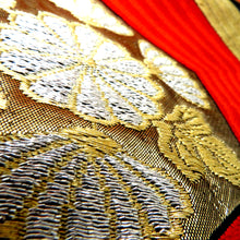 Load image into Gallery viewer, 袋帯 黒 金 赤 銀 亀甲 花 六通柄 正絹 仕立て上がり フォーマル 長さ409.5cm