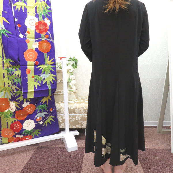 黒留袖 黒留袖ワンピース 松に花々文様 正絹 箔入り Mサイズ 礼装