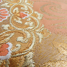 Load image into Gallery viewer, 袋帯 正絹 流水に華文 薄オレンジ色x金色 金糸 六通柄 フォーマル 礼装 長さ440cm