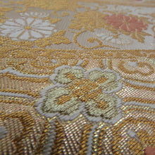 Load image into Gallery viewer, 袋帯 正絹 金糸 ゴールド系 菱型に華文様 金色x多色 六通柄 フォーマル 礼装 長さ464cm