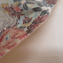 Load image into Gallery viewer, 袋帯 正絹 金糸銀糸 パステル系 花々文様 緑色xピンク色 刺繍入り 六通柄 フォーマル 礼装 長さ440cm