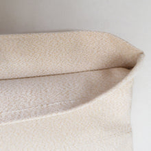 Load image into Gallery viewer, 袋帯 正絹 つづれ織り 金糸 地紙花鳥文様 ベージュ色x金色x多色 お太鼓柄 フォーマル 礼装 長さ440cm