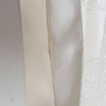 Load image into Gallery viewer, 袋帯 正絹 銀糸 ホワイトxシルバー 家紋文様 六通柄 フォーマル 礼装 長さ440cm