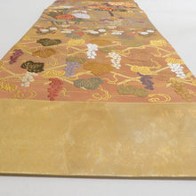 Load image into Gallery viewer, 袋帯 西陣織 王朝華 引き箔 正絹 金糸 季節の花々文様 金色x多色 ゴールド系 六通柄 フォーマル 未仕立て 礼装 長さ450cm