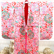 Load image into Gallery viewer, 子供着物 アンティーク 昔 赤 白 ピンク 水色 緑 ベージュ 花々 花玉 女児用 四つ身 総柄 レトロ 上げあり