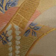 Load image into Gallery viewer, 袋帯 正絹 金糸銀糸 冊子に花々文様 薄黄色xピンク色x多色 未仕立て 六通柄 フォーマル 礼装 長さ448cm
