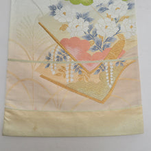 Load image into Gallery viewer, 袋帯 正絹 金糸銀糸 冊子に花々文様 薄黄色xピンク色x多色 未仕立て 六通柄 フォーマル 礼装 長さ448cm