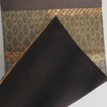 Load image into Gallery viewer, 袋帯 西陣織 高級 洒落袋帯 正絹 金糸 古代裂文様 薄紫色x黄色x多色 カラフル 六通柄 フォーマル 礼装 長さ448cm