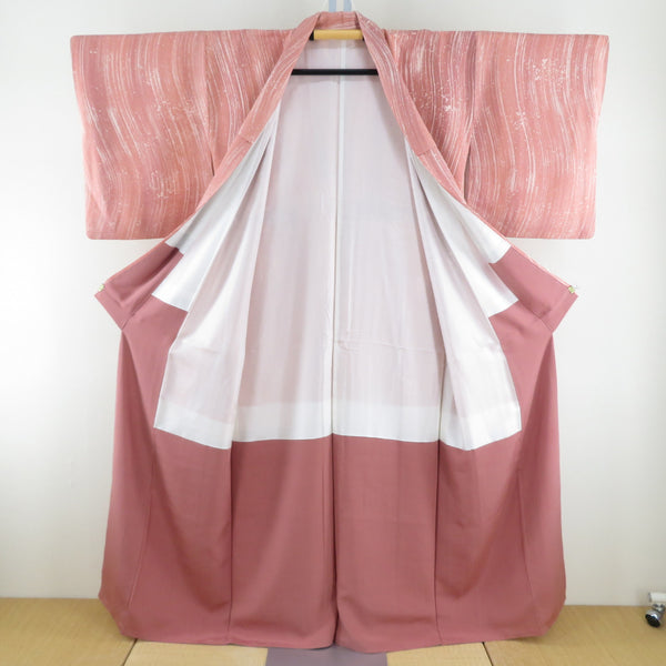 小紋 正絹 サーモンピンク色 タタキ染め 縦波模様 広衿 袷 カジュアル