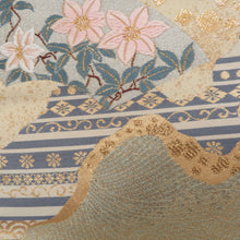 Load image into Gallery viewer, 袋帯 正絹 地紙文様 刺繍入り 金糸 金色x緑色 ゴールド系 お太鼓柄 フォーマル 礼装 長さ432cm