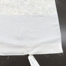 Load image into Gallery viewer, 袋帯 振袖用 白×銀×ブルー系 唐花柄 六通柄 未仕立て 着物帯 フォーマル 日本製 長さ447cm