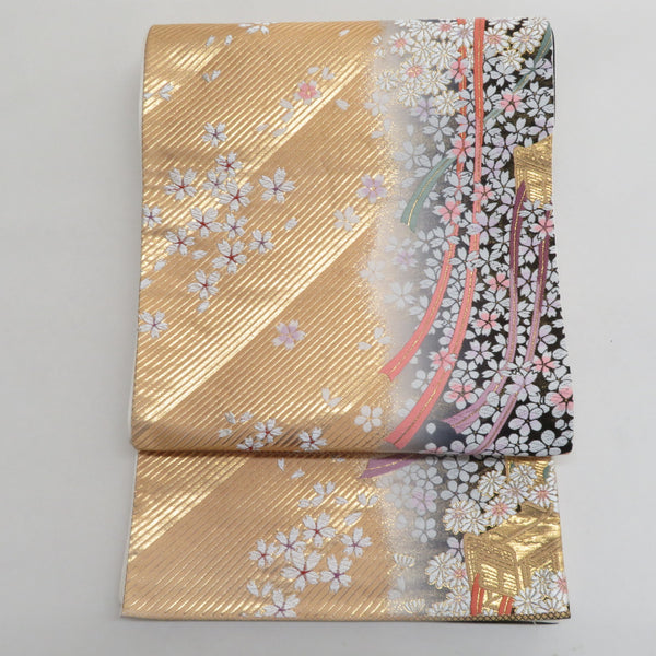 袋帯 振袖用 金色x灰色 御所車に小桜文様 六通柄 正絹 仕立て上がり