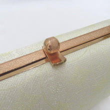 Load image into Gallery viewer, 草履・バッグセット 草履バッグセット シャンパンゴールド 七宝 シルバー 24.0cm フリーサイズ フォーマル 留袖 訪問着 付下げ 色無地