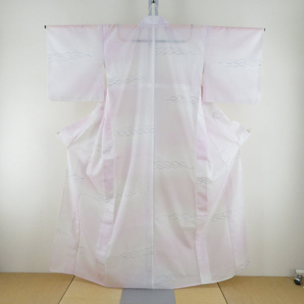 コウヤ ポリエステル 夏着物 小紋　絽 薄紫 波・綿毛模様 洗える着物 夏着物 小紋 絽 薄ピンク紫色x多色 波柄 ポリエステル 広衿 夏用