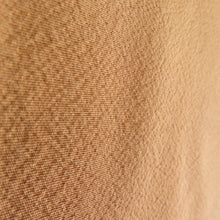 画像をギャラリービューアに読み込む, 色無地 正絹 辛子色 袷 広衿 一つ紋 セミフォーマル 仕立て上がり着物 身丈157cm 美品