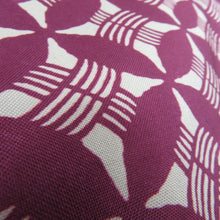 Load image into Gallery viewer, Komon Dyeing Oshima Shichibu sentence Lined Bee Collar Purple Pure silk Casual Casual Kimono