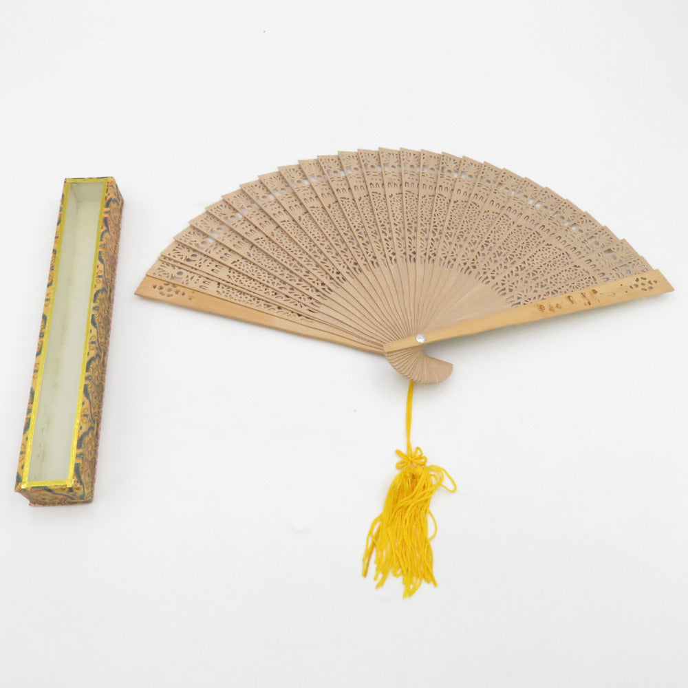 Sandand fan fan crest か 彫 彫 扇 扇 扇 扇 扇 扇 扇 扇 扇 扇 扇