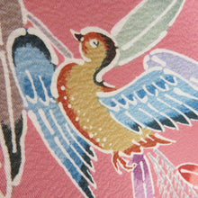 Load image into Gallery viewer, Komon Susuki and Geese Sanbi -made Lined Wide Collar Pink Park Polyester Washing Kimono