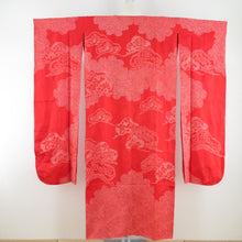 Load image into Gallery viewer, Antique pure silk silk silk silk squeezing Kasamatsu bun Kasamatsu bun kasamatsu crest embroidery collar red lined lined lined lined lined rhinodes old kimono 143cm