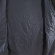 Load image into Gallery viewer, 男着物 紬 アンサンブル 袷 黒青色 正絹 男性用きもの メンズ 仕立て上がり 和服 男物 カジュアル 身丈147cm