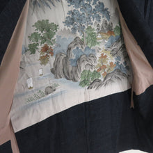Load image into Gallery viewer, 男着物 紬 アンサンブル 袷 黒青色 正絹 男性用きもの メンズ 仕立て上がり 和服 男物 カジュアル 身丈147cm