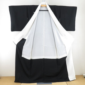 黒留袖 友禅染 作家物 落款付 建物に草花文様 正絹 衿比翼付 違い鷹の羽紋 袷 広衿 礼装着物 フォーマル 仕立て上がり 身丈165cm