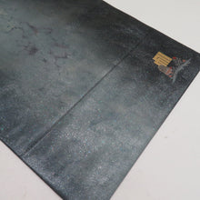 Load image into Gallery viewer, 袋帯 引箔 茶道具文様 黒緑色 グラデーション お太鼓柄 正絹 フォーマル 仕立て上がり 長さ430cm