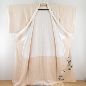 色留袖 金駒刺繍 菊文様 ベージュ色 袷 広衿 正絹 三つ紋 木瓜紋 仕立て上がり着物 身丈157cm