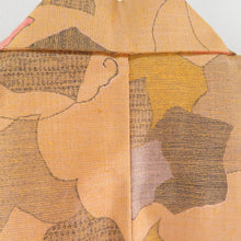 画像をギャラリービューアに読み込む, ウール着物 単衣 枝葉文様 織り柄 黄土色 バチ衿 カジュアルきもの 普段着物 仕立て上がり 身丈162cm